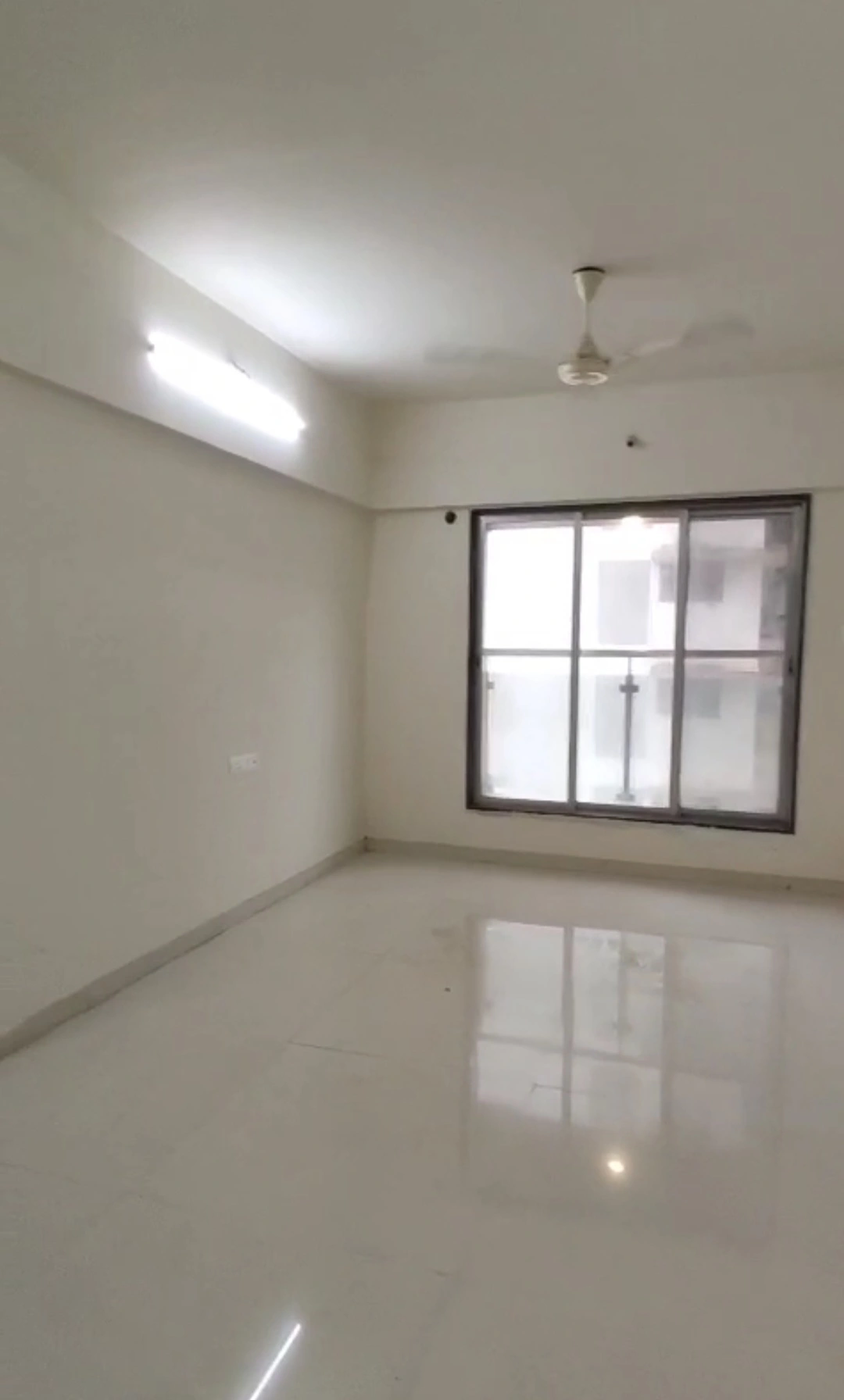 2 BHK Flat for Rent in Sea View Tower, Goregaon West