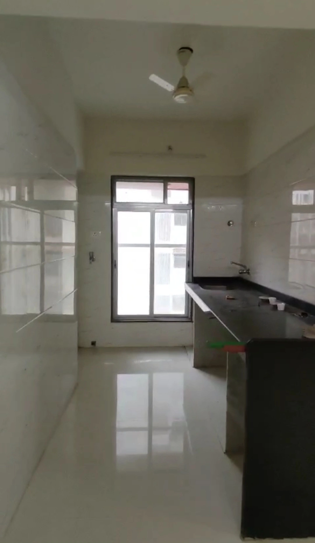 2 BHK Flat for Rent in Sea View Tower, Goregaon West
