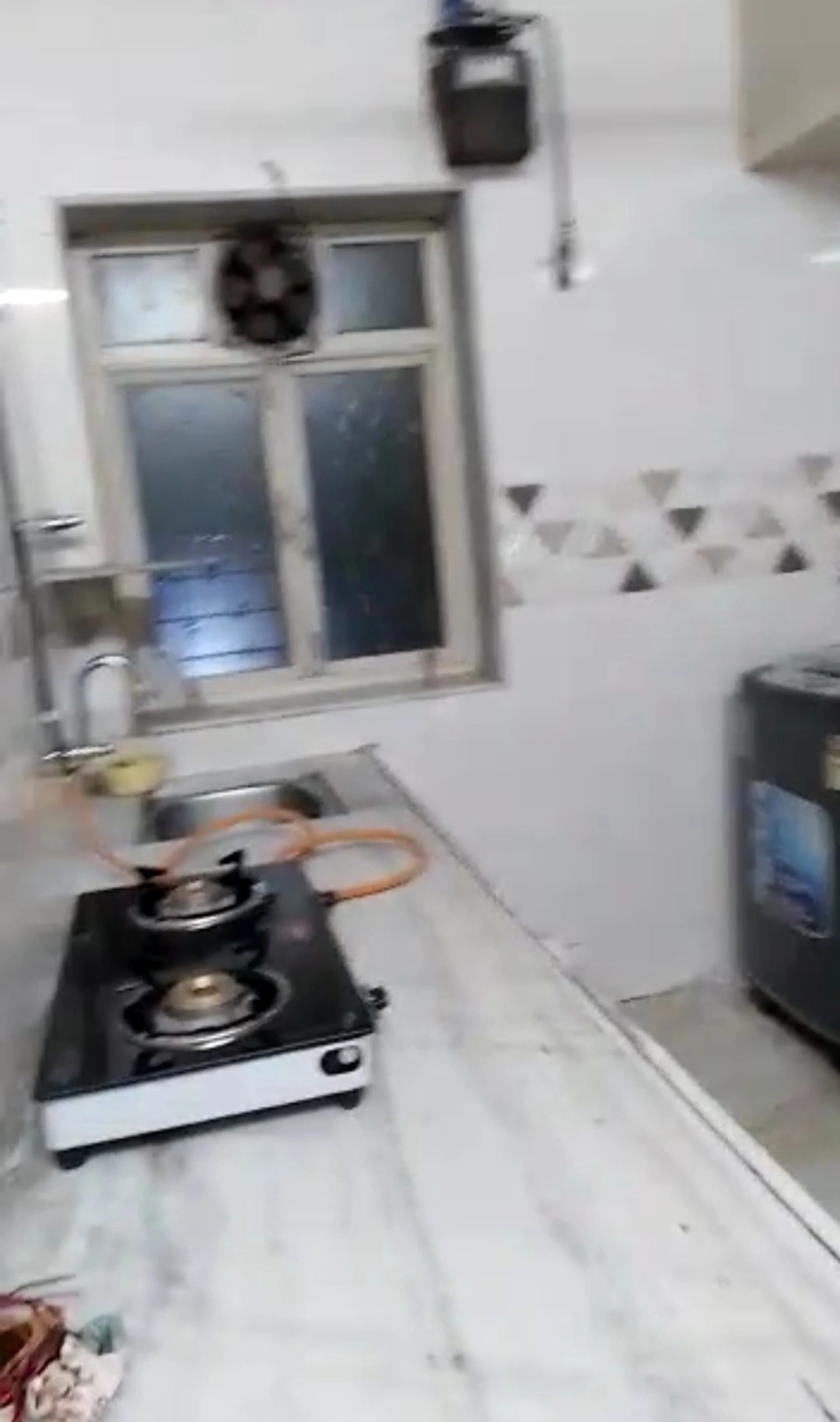 1 BHK Flat for Rent in Evershine Nagar, Malad West