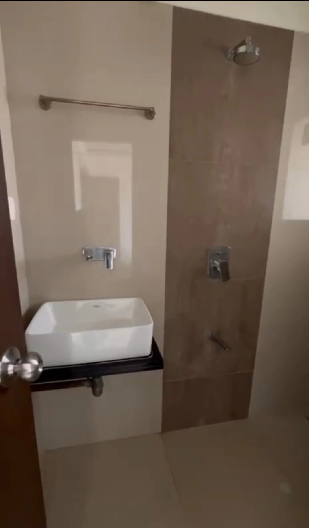 2 BHK Flat for Rent in Near Vivek College, Goregaon West