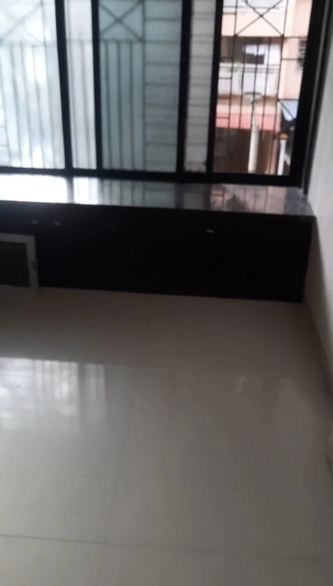 5 BHK Flat for Rent in Navy Colony, Malad West
