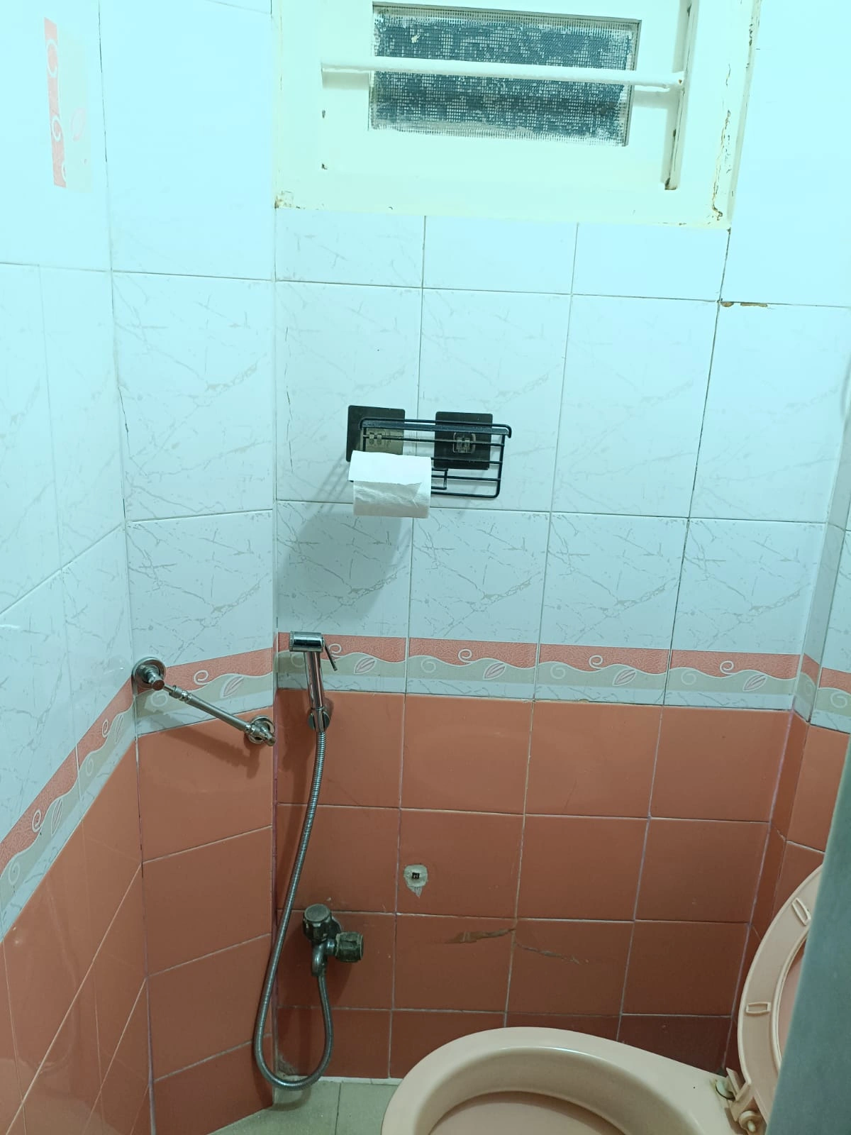 2 BHK Flat for Rent in Shukhada Apartment , Goregaon East