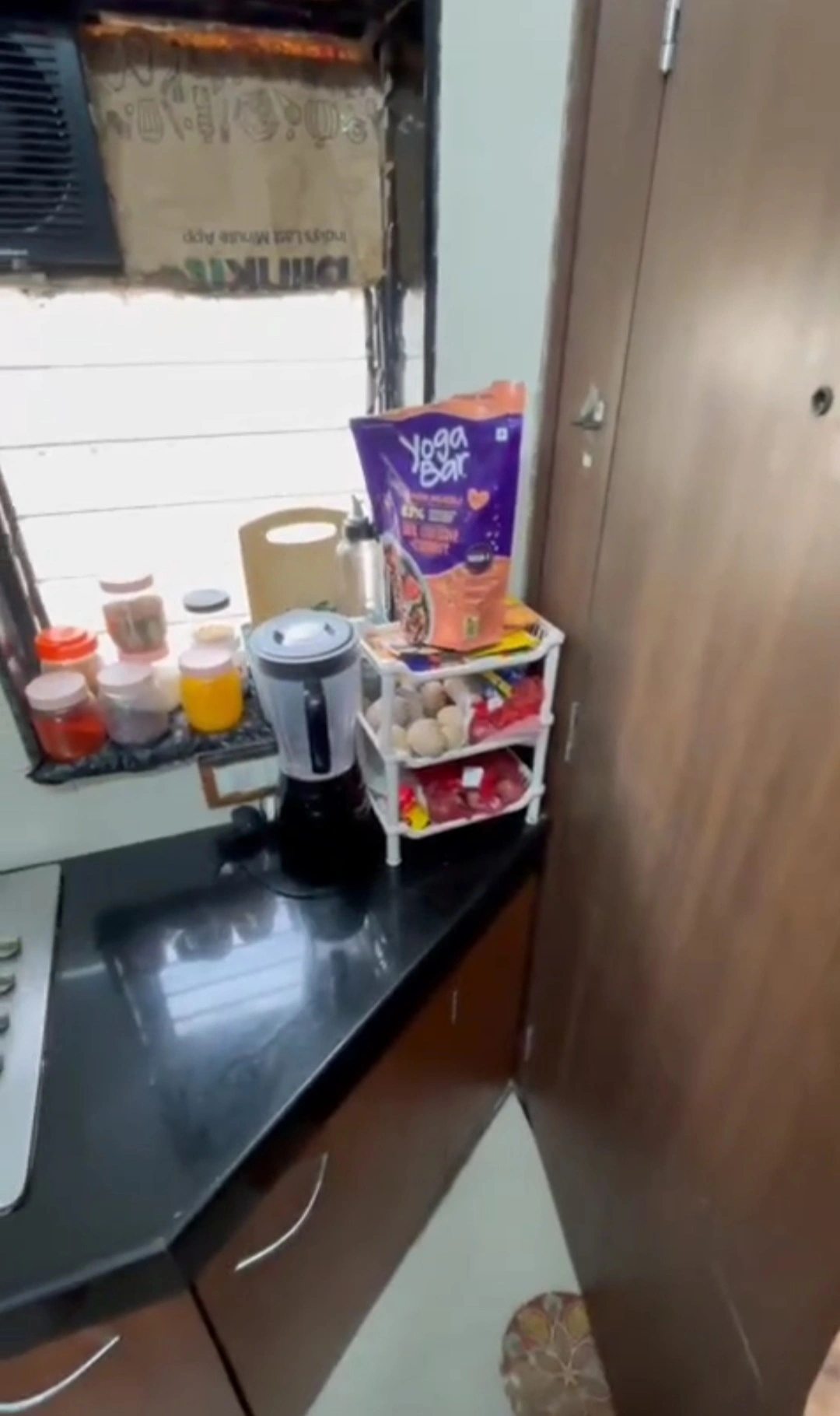 1 BHK Flat for Rent in Om Elegance Apartment , Malad West