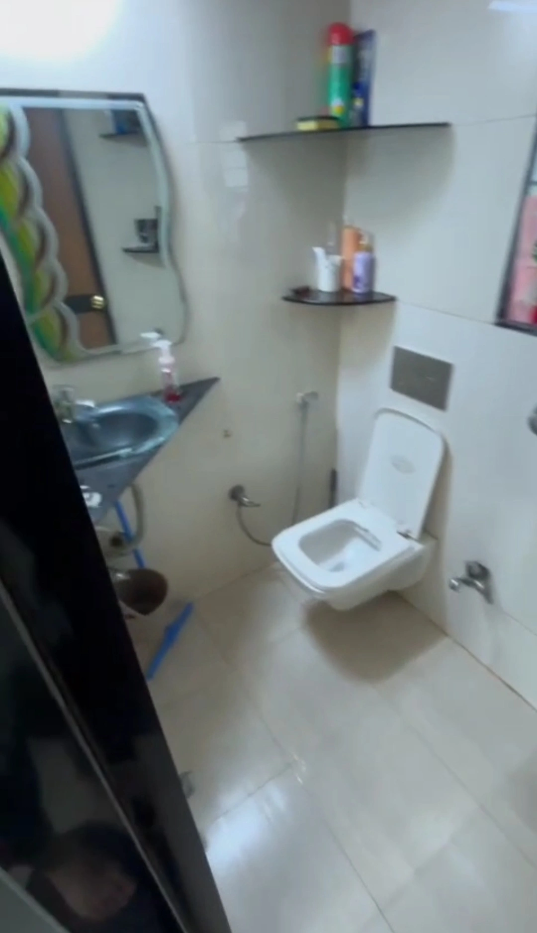 1 BHK Flat for Rent in Om Elegance Apartment , Malad West