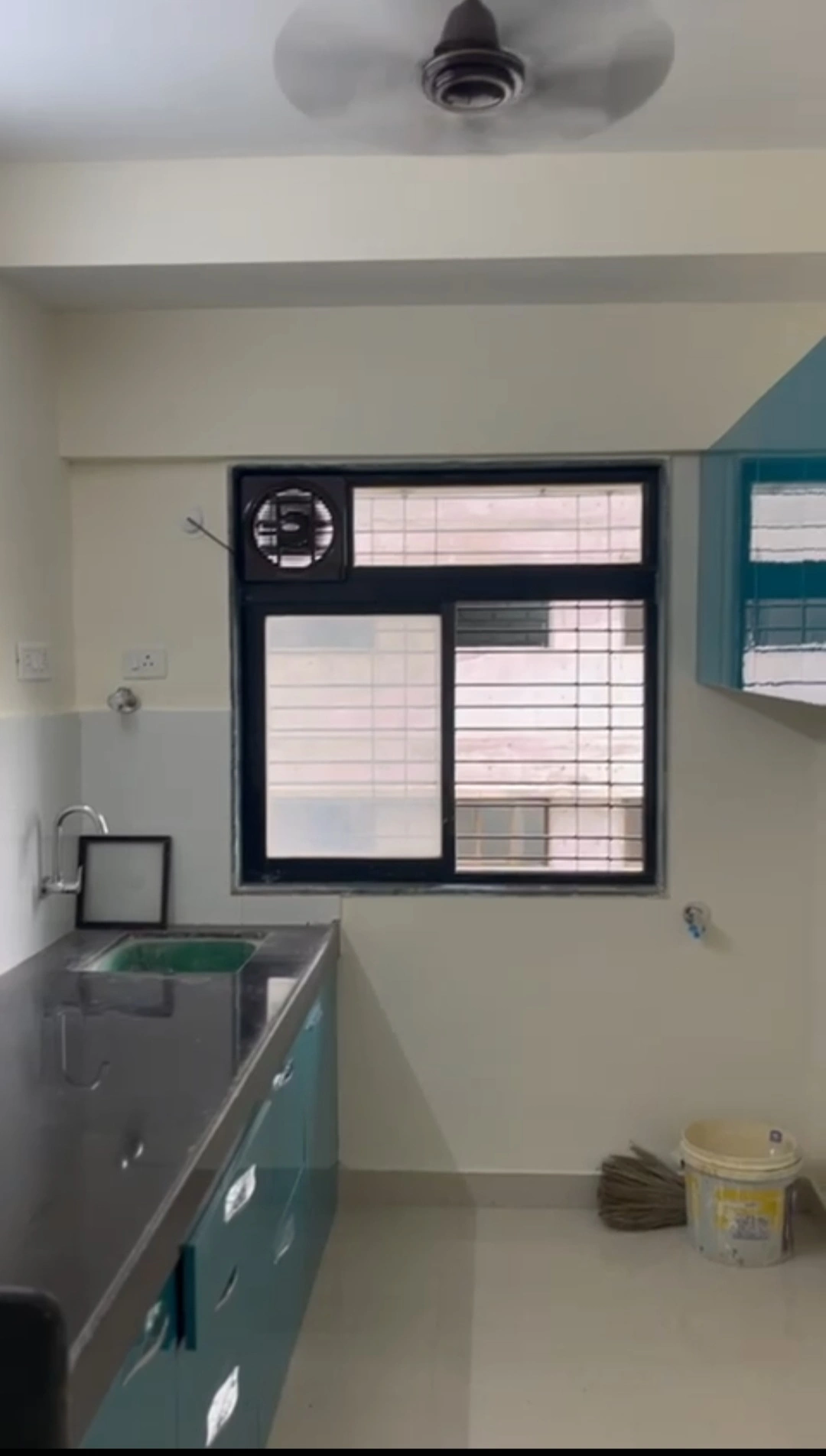 2 BHK Flat for Rent in New Mhada Complex , Goregaon West