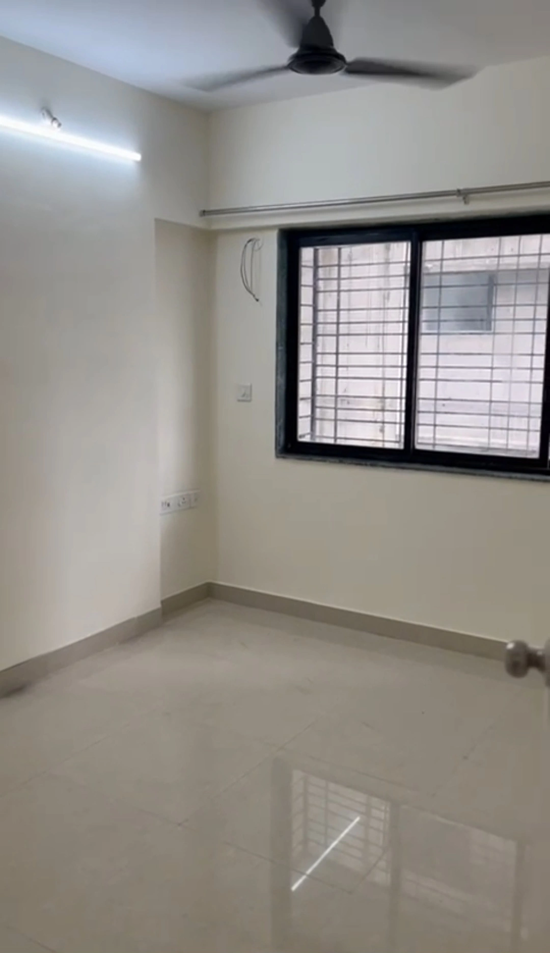 2 BHK Flat for Rent in New Mhada Complex , Goregaon West