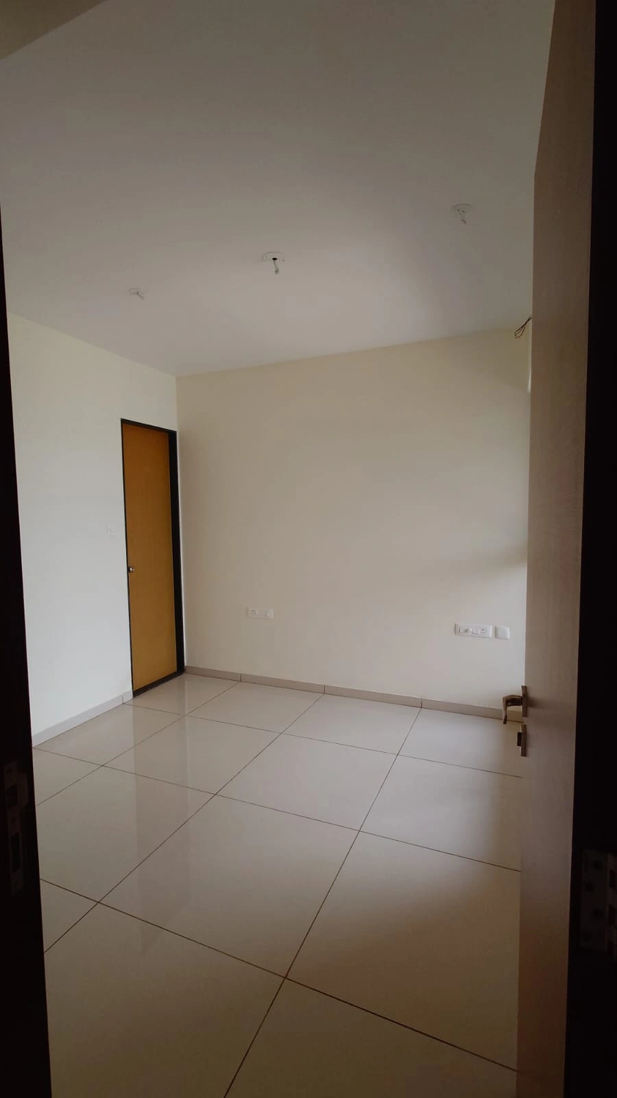 1 BHK Flat for Sale in 34 Park Chandak, Goregaon West