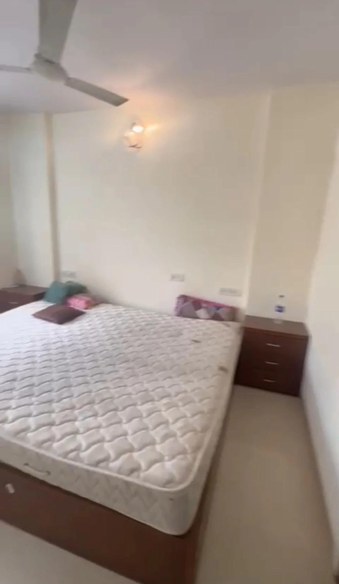 1 BHK Flat for Rent in Dheeraj Jamuna Society, Malad West