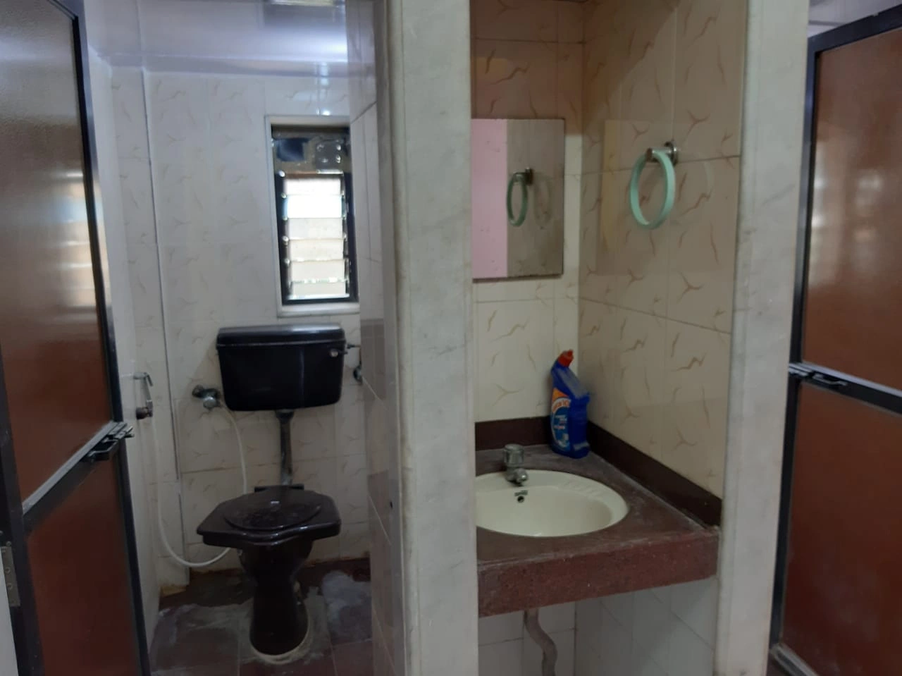 1 BHK Flat for Rent in Veena Nagar, Malad West