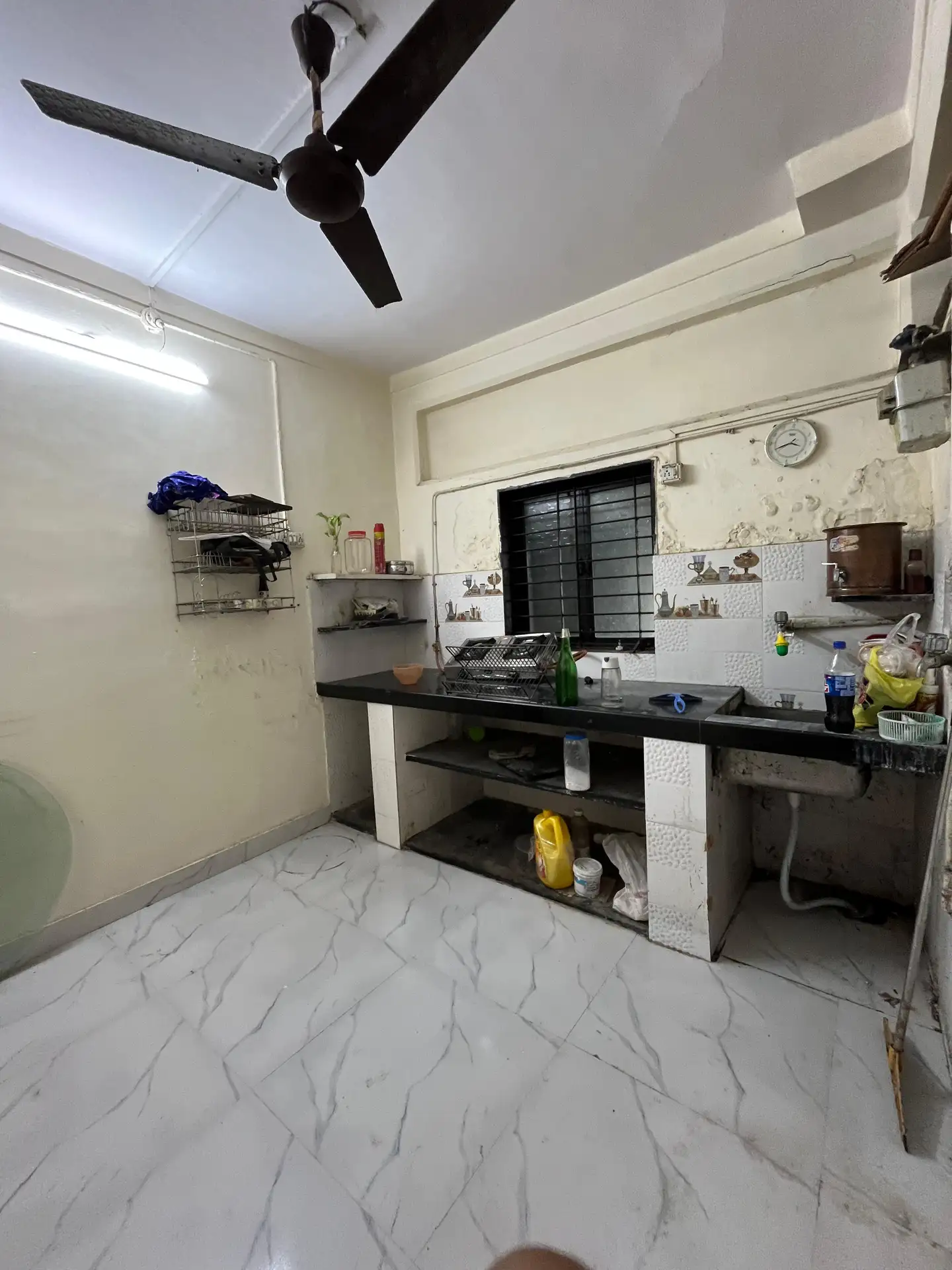 1 BHK Flat for Rent in Peru Baugh , Goregaon East