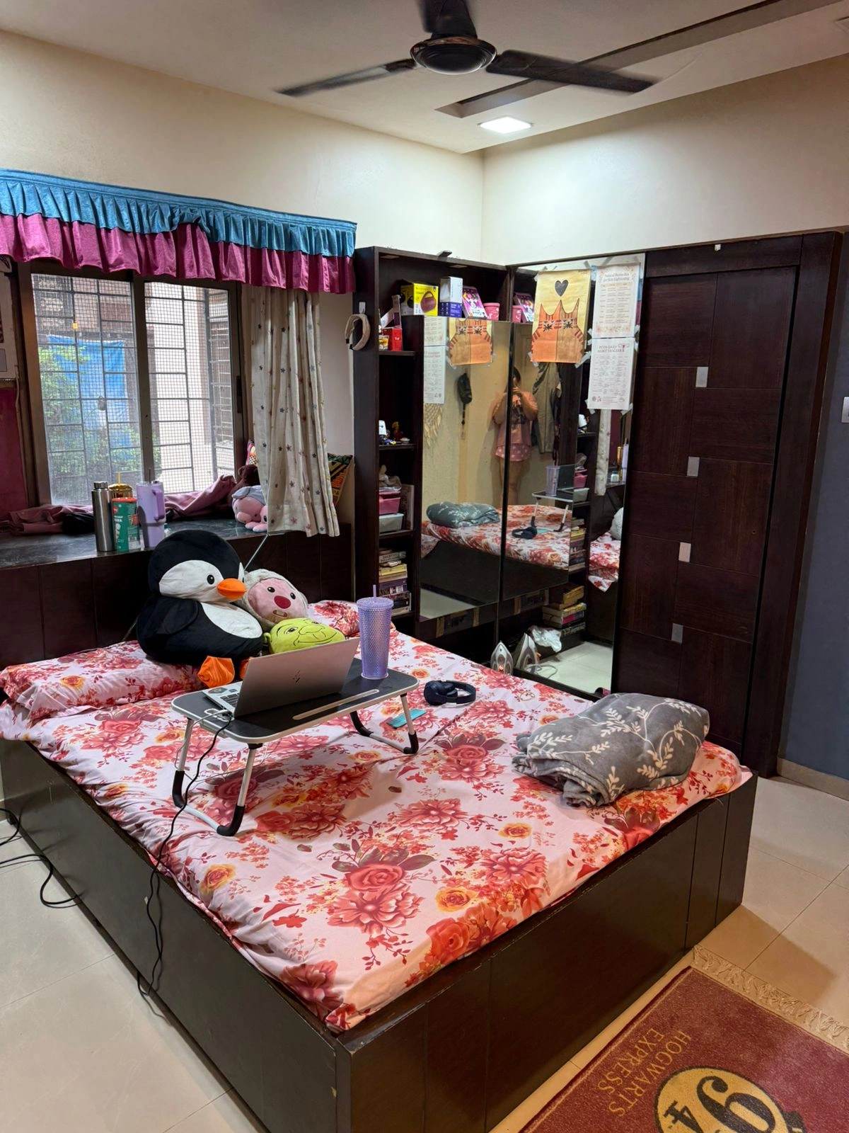 2 BHK Flat for Rent in Acme Complex, Goregaon West