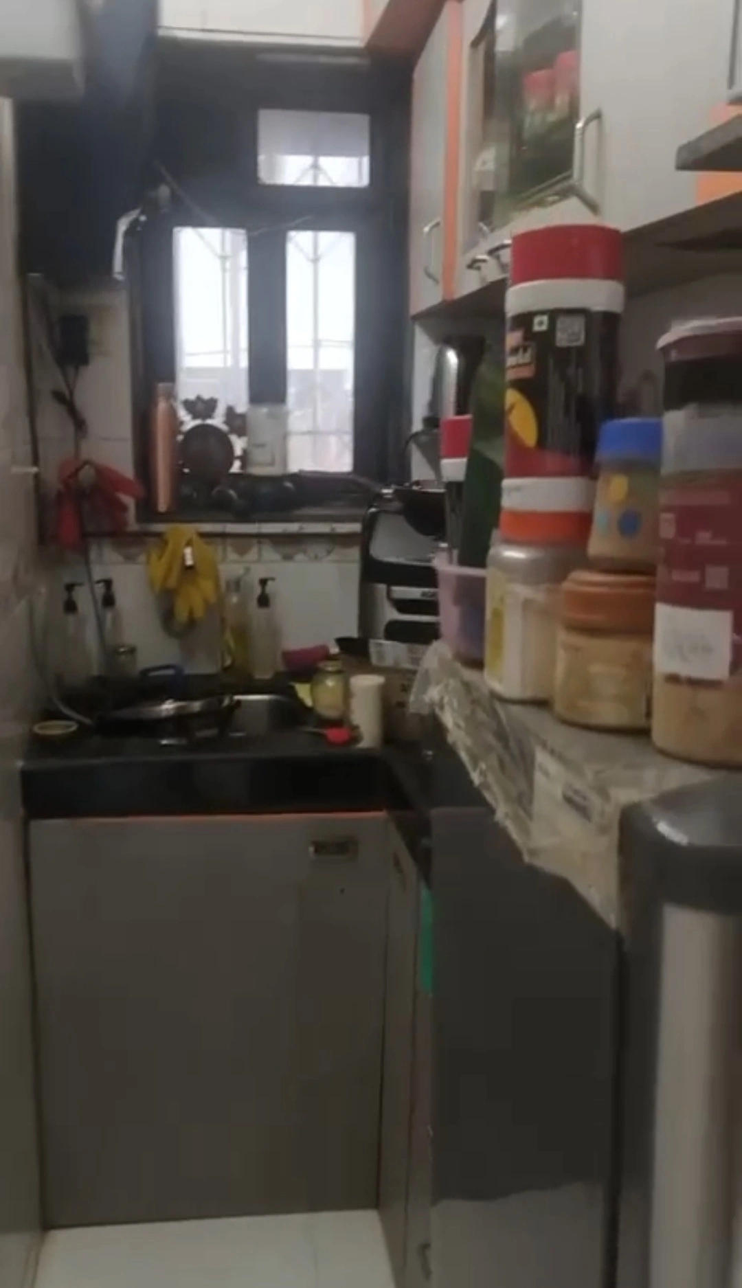 1RK Flat for Rent in Maan Niketan Apartment , Malad West