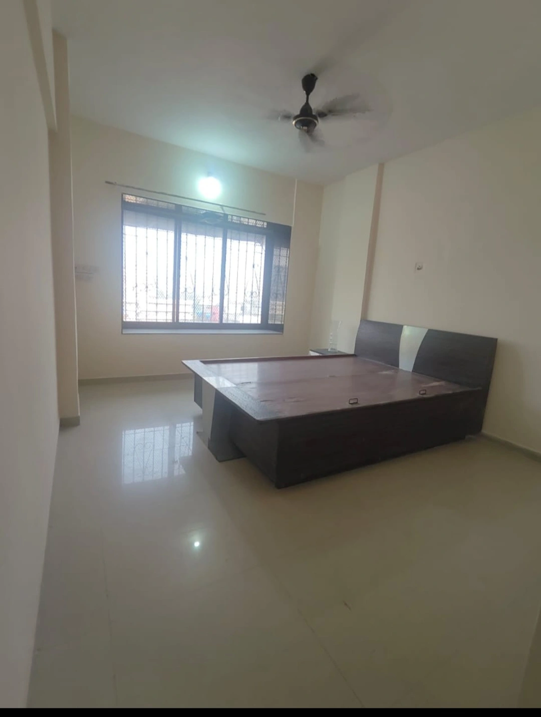 2 BHK Flat for Rent in Pleasant Park, Malad West