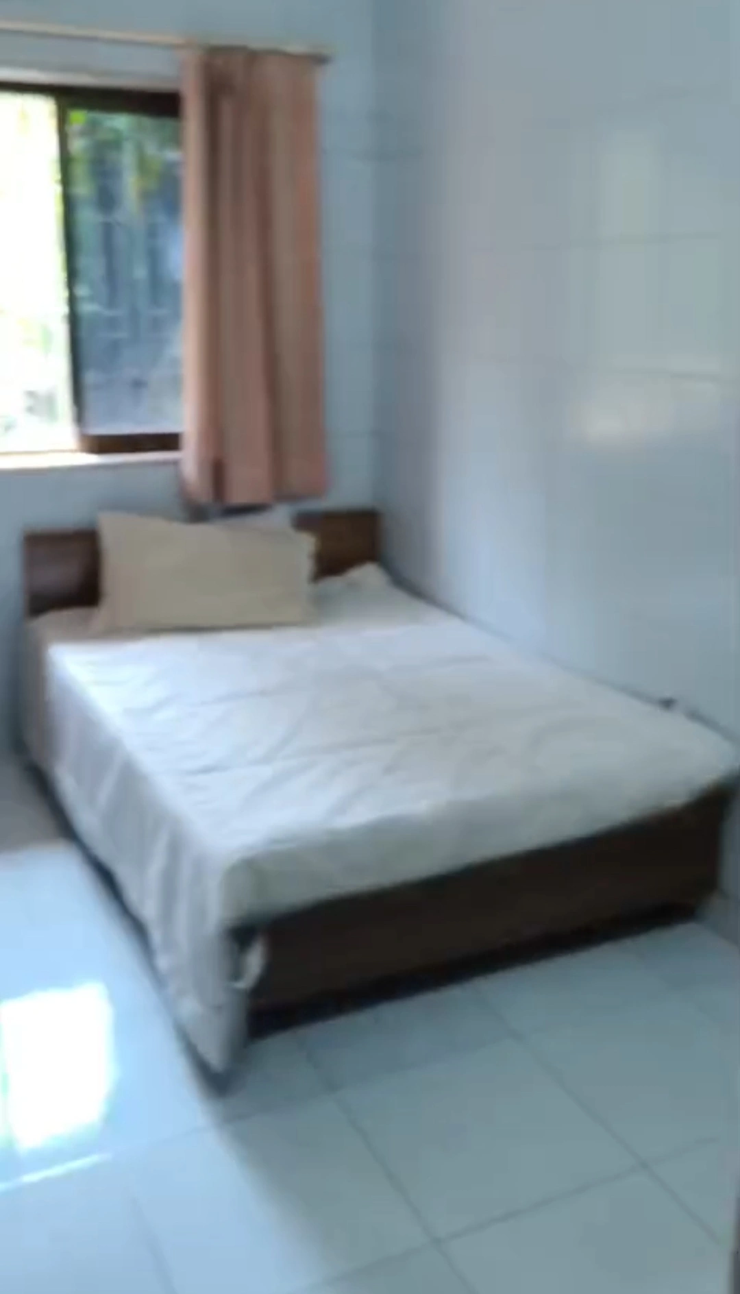 2 BHK Flat for Rent in Bhanumati Complex, Goregaon West