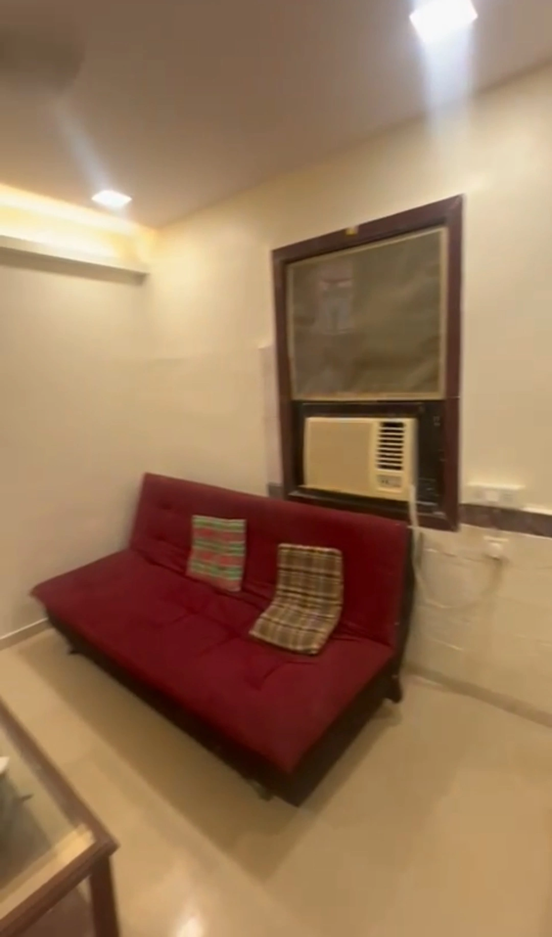 1RK Flat for Rent in China Link, Malad West