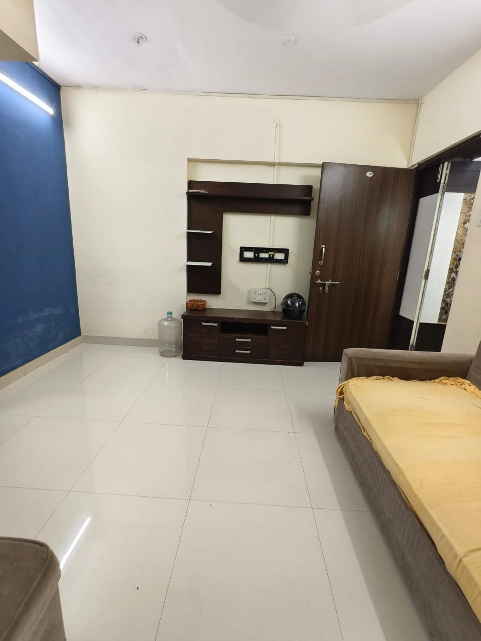 1 BHK Flat for Rent in Sethia Sea View, Goregaon West