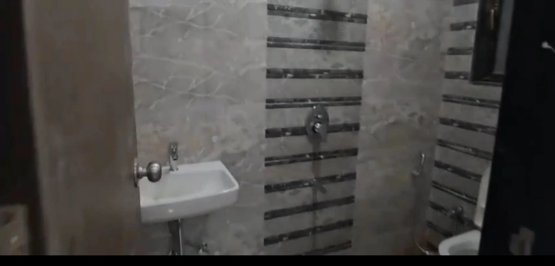 Double Sharing Room Boys only Flat for PG in Nemi Bhavan Tower, Goregaon West