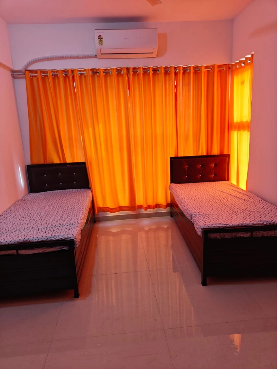 Double Sharing Room Boys only Flat for PG in Ajanta Tower, Malad East