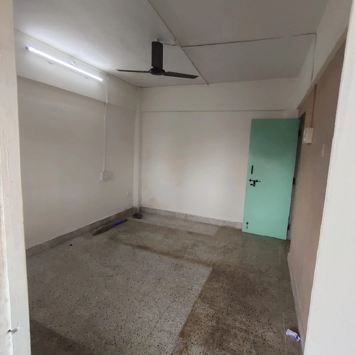 1 BHK Flat for Rent in Chincholi Apartment , Malad West