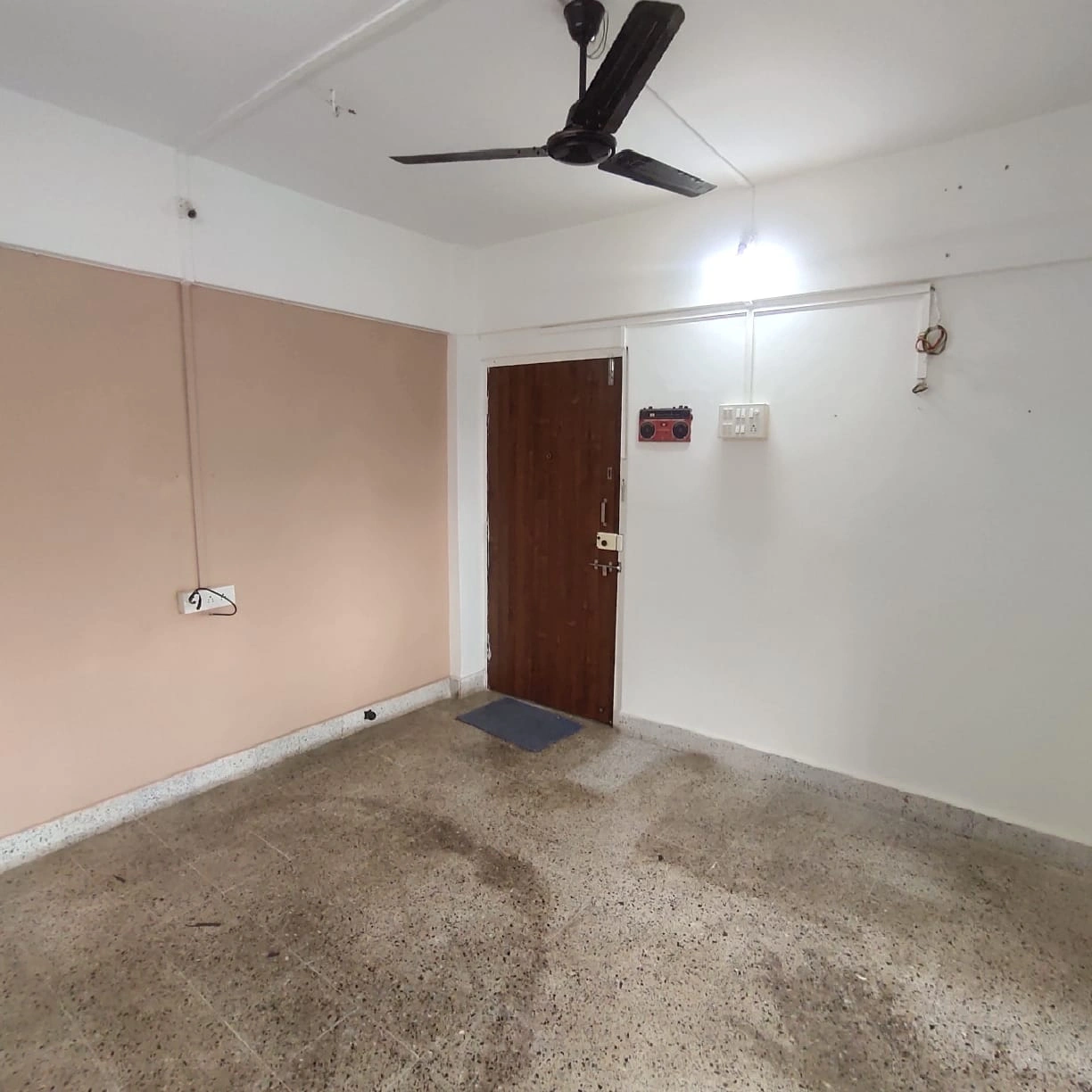 1 BHK Flat for Rent in Chincholi Apartment , Malad West