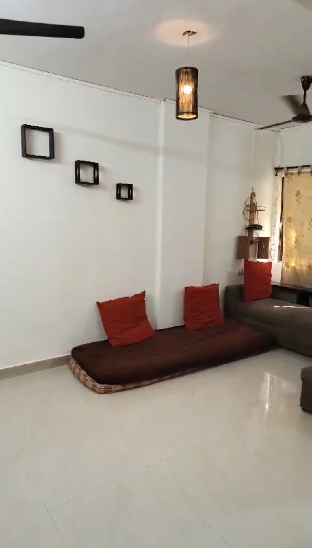1 BHK Flat for Rent in Bharti Enclave Building, Malad West
