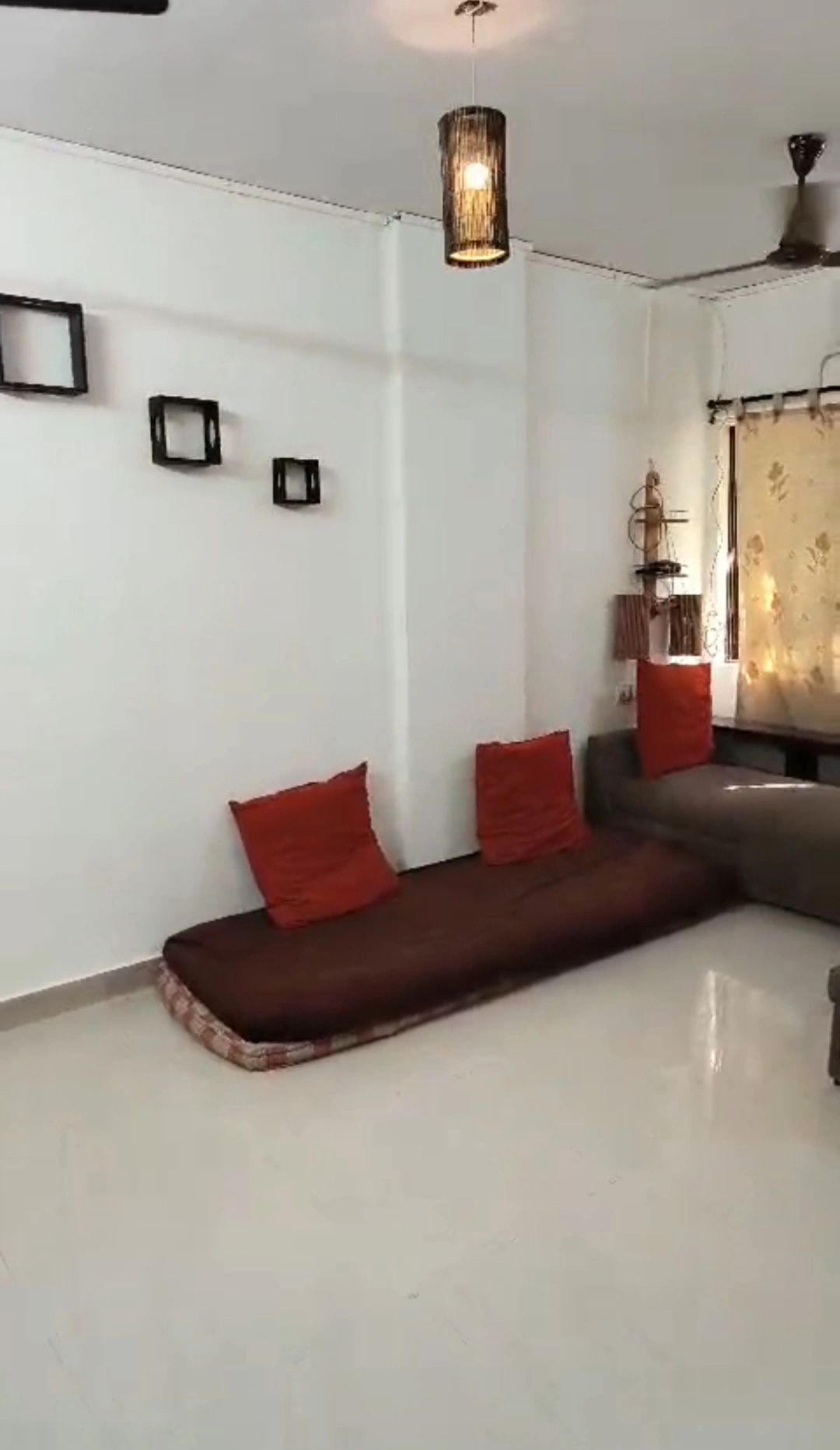 1 BHK Flat for Rent in Bharti Enclave Building, Malad West