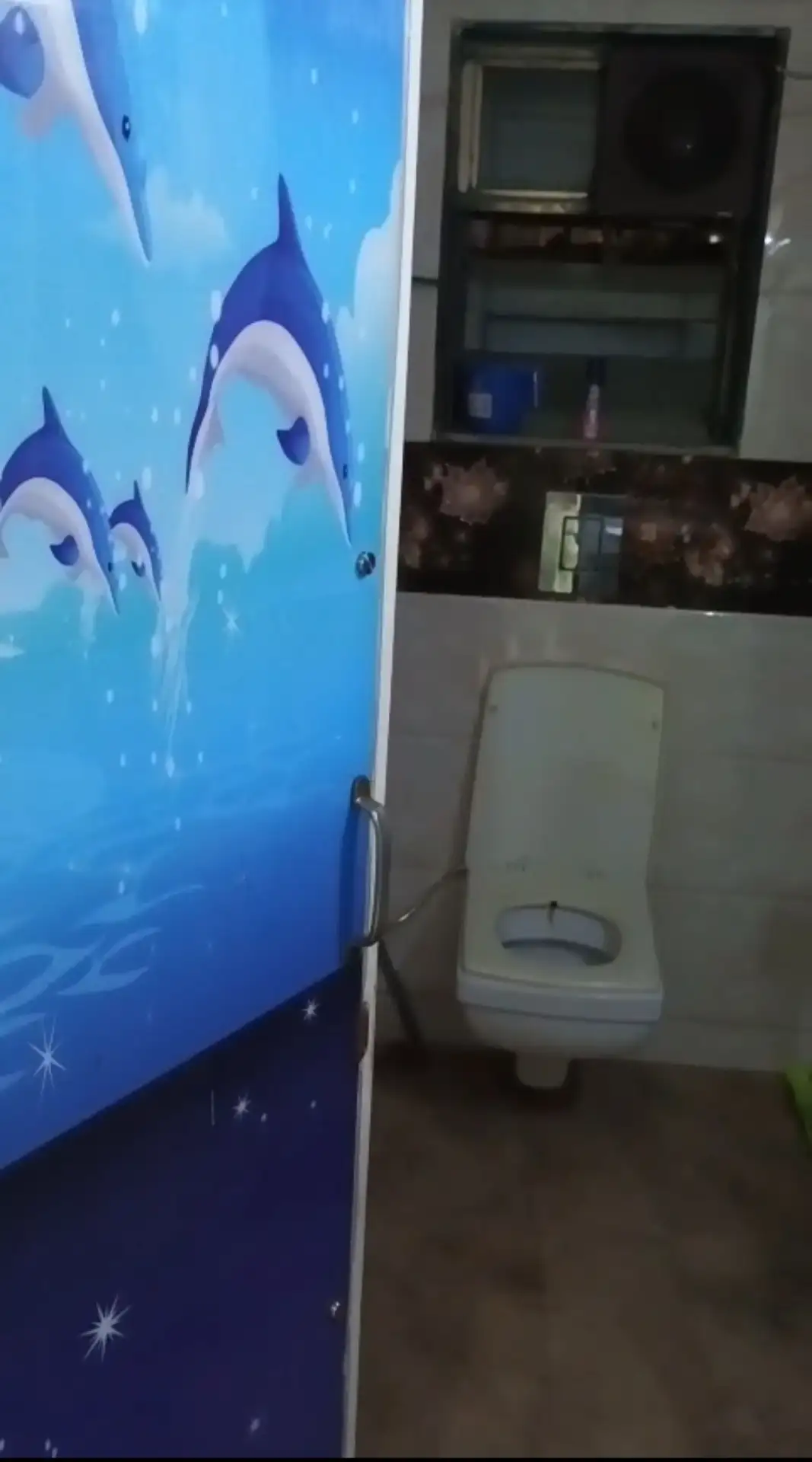 2 BHK Flat for Rent in Acme Complex, Goregaon West