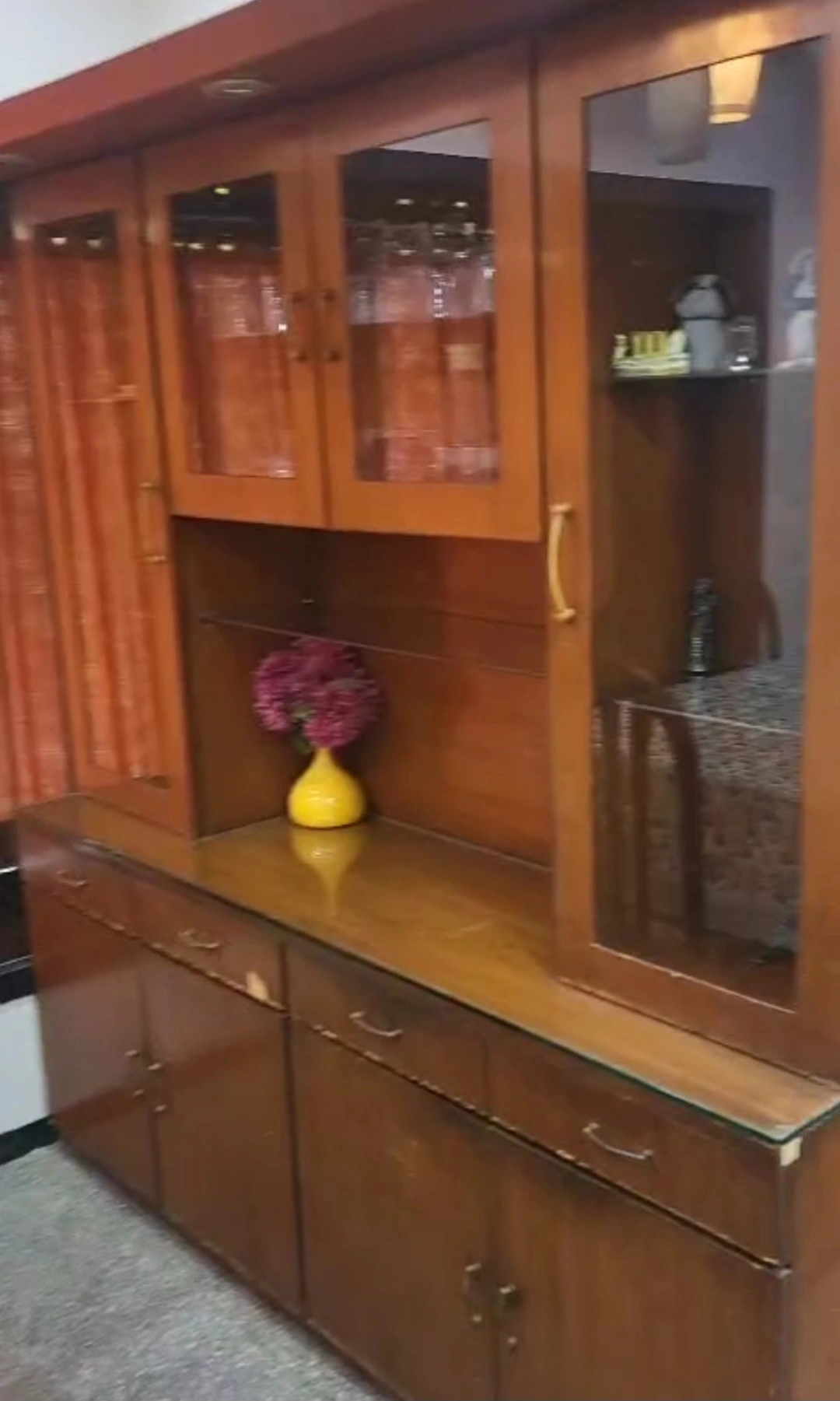 2 BHK Flat for Rent in Dheeraj Pooja Society, Malad West