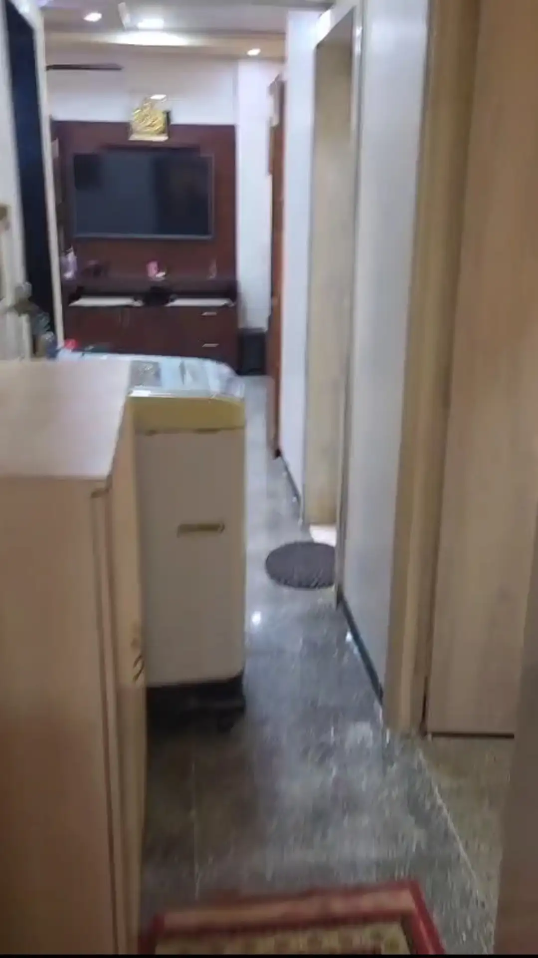 2 BHK Flat for Rent in Dheeraj Pooja Society, Malad West