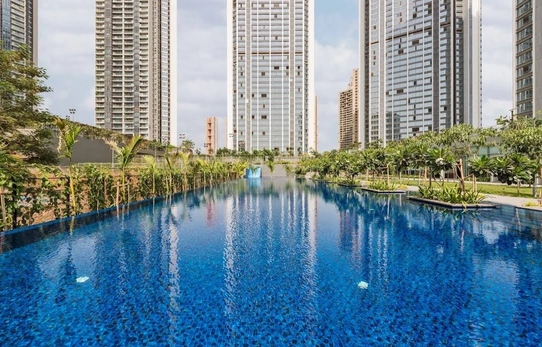 3.5 BHK Flat for Rent in Oberoi Esquire Tower, Goregaon East