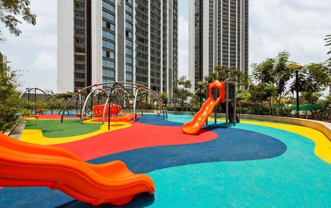 3.5 BHK Flat for Rent in Oberoi Esquire Tower, Goregaon East