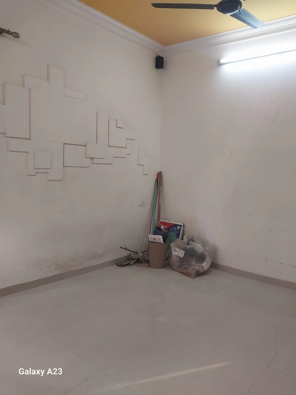 1 BHK Flat for Rent in Mann Niketan Society, Malad West