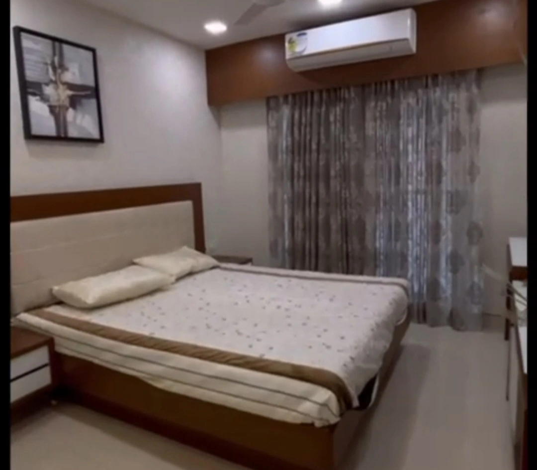 1 BHK Flat for Rent in Manav Niketan, Malad West