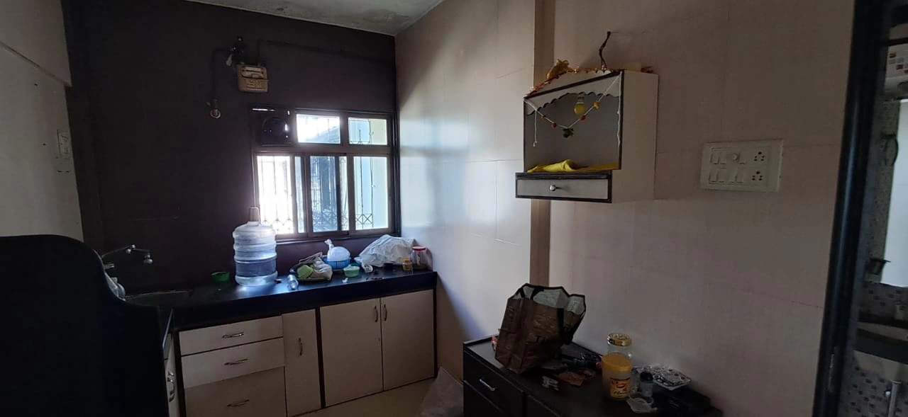 1 BHK Flat for Rent in Near Country Yard Restaurant , Andheri West