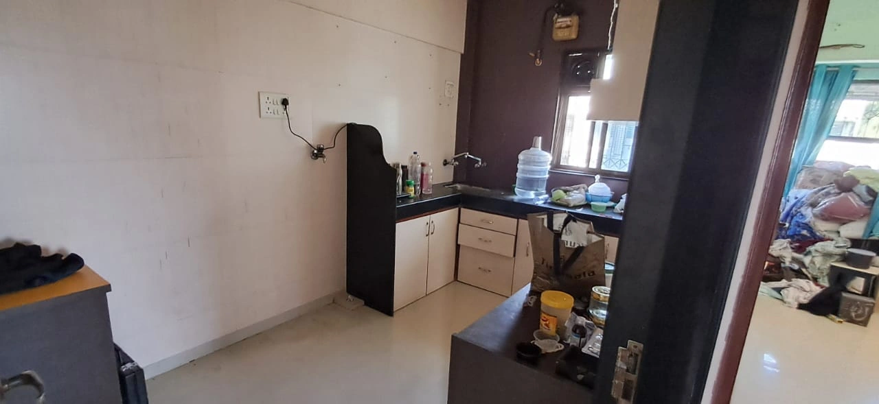 1 BHK Flat for Rent in Near Country Yard Restaurant , Andheri West