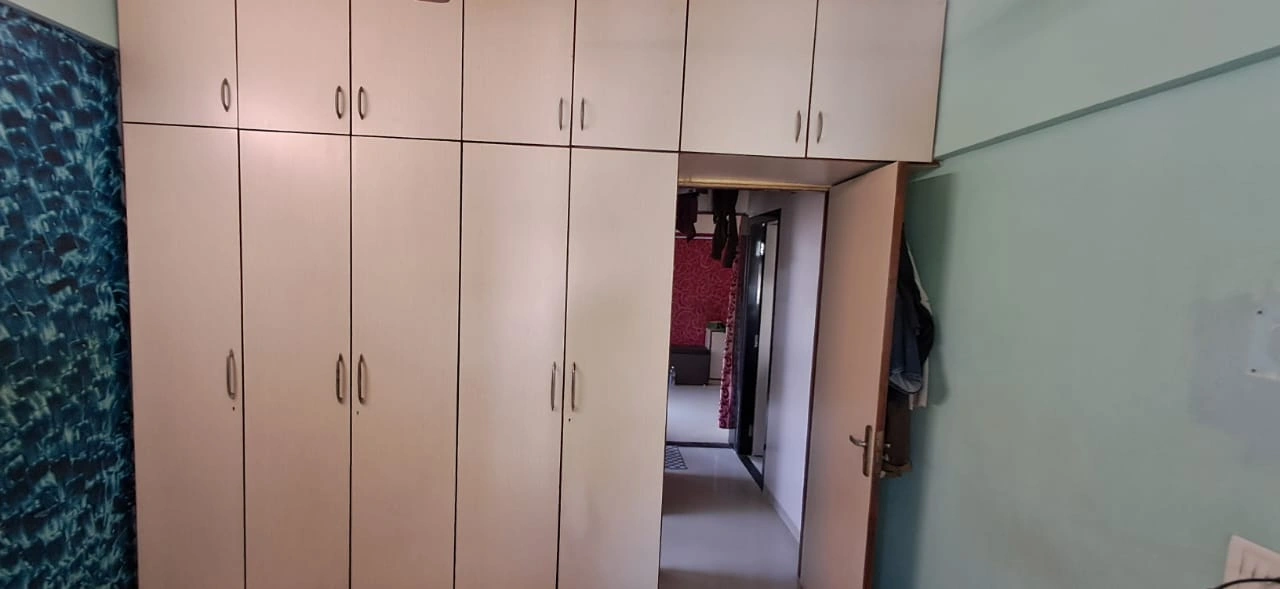 1 BHK Flat for Rent in Near Country Yard Restaurant , Andheri West