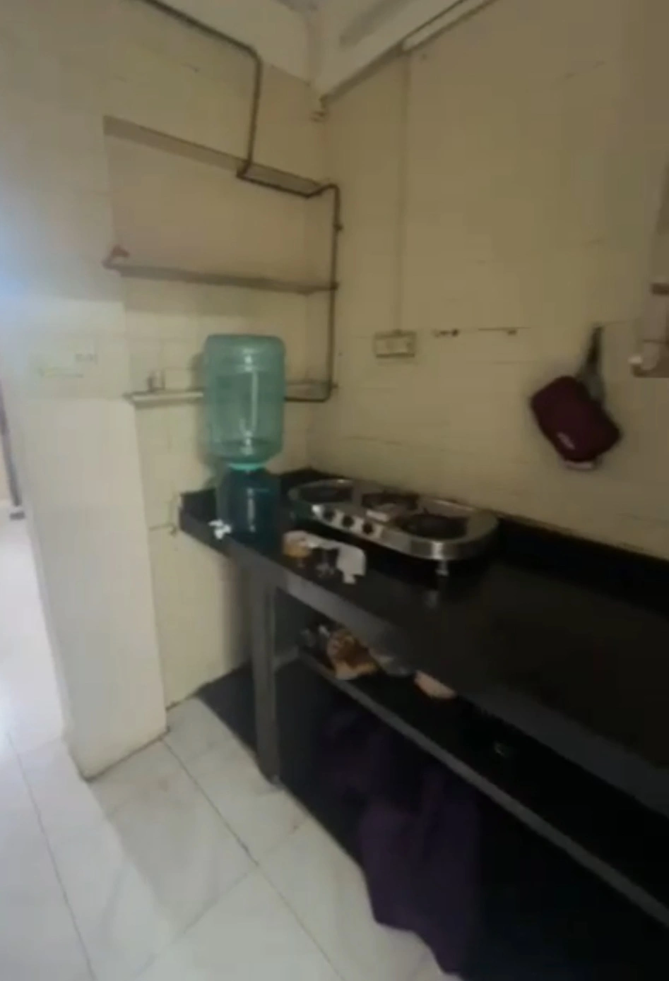 1 BHK Flat for Rent in Mahalaxmi Society , Andheri West
