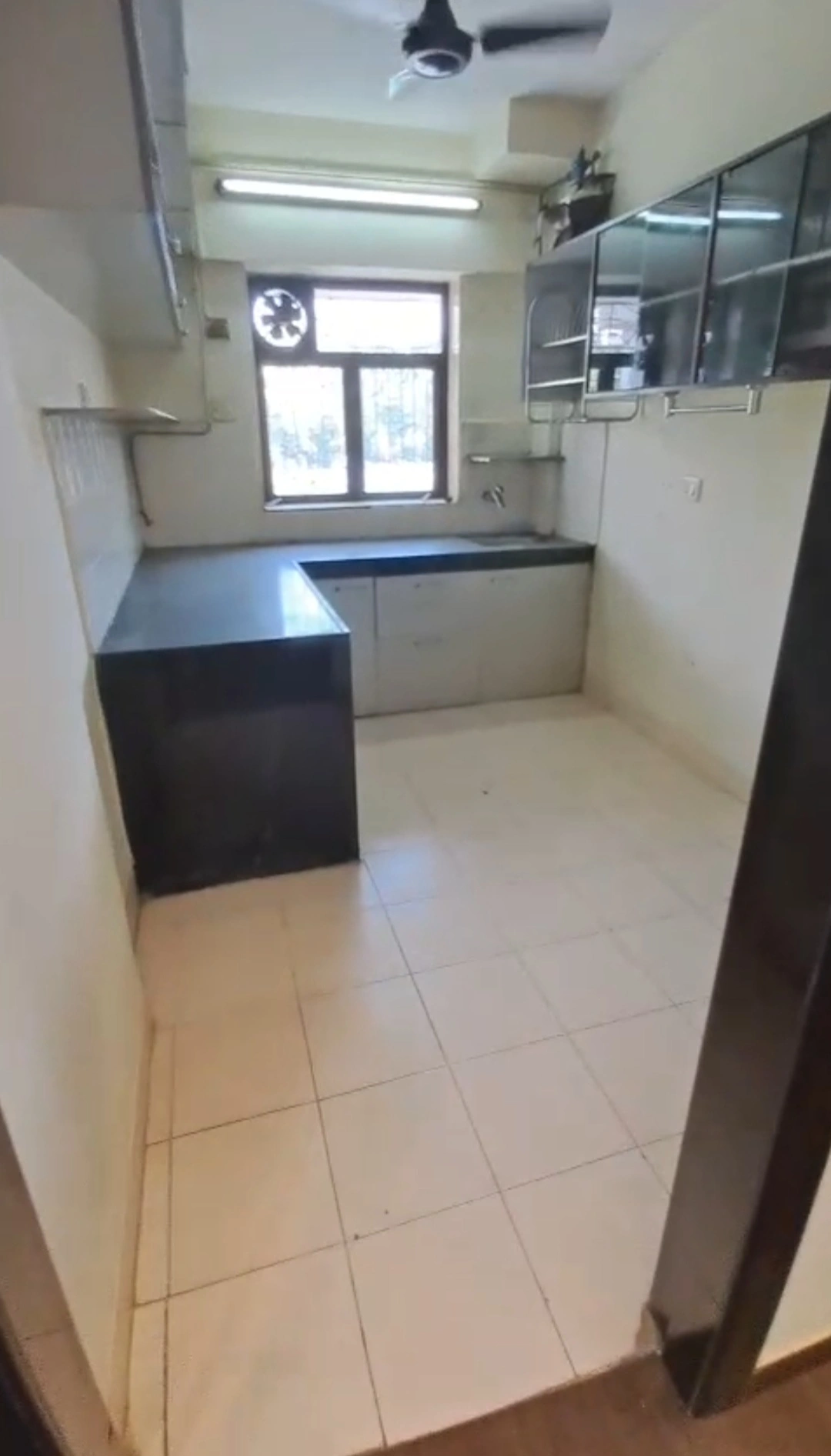 2 BHK Flat for Rent in Meridian Society , Andheri West