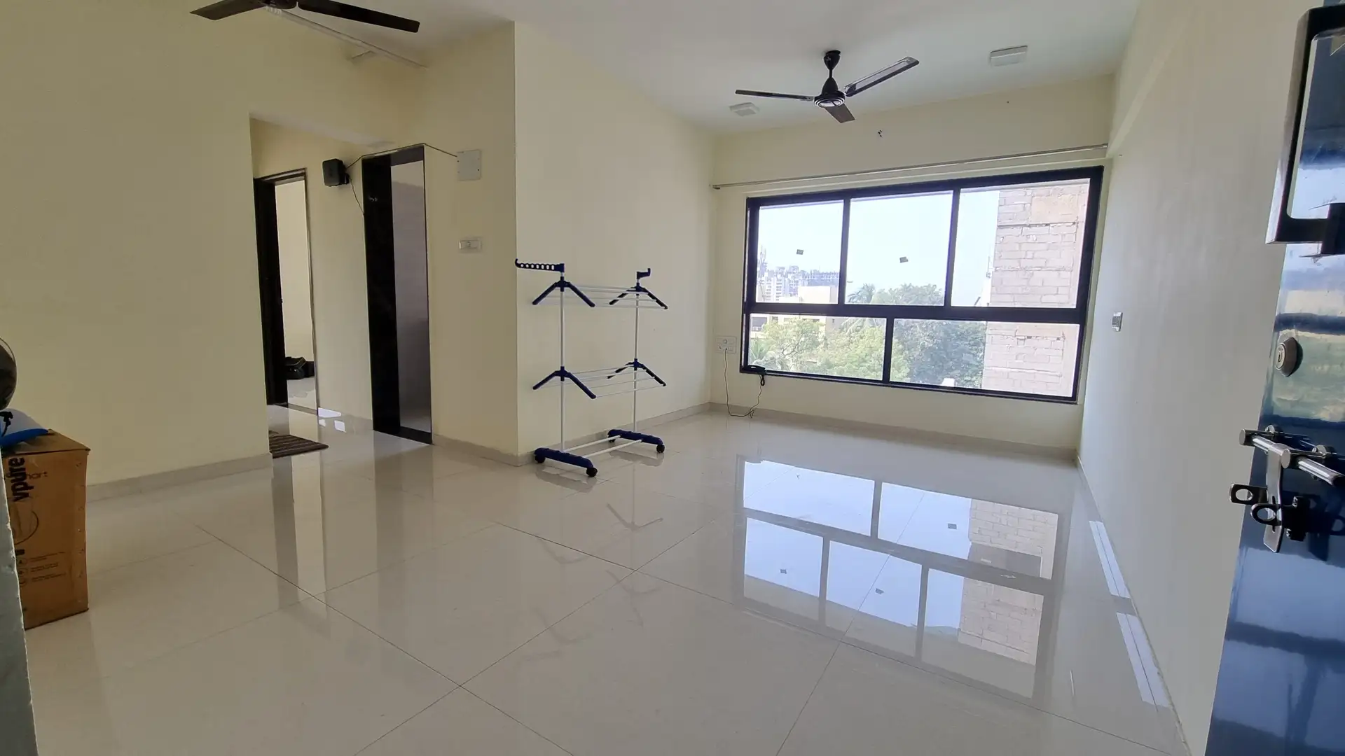 2 BHK Flat for Rent in DGS Sheetal Dharamraj Tower, Malad West