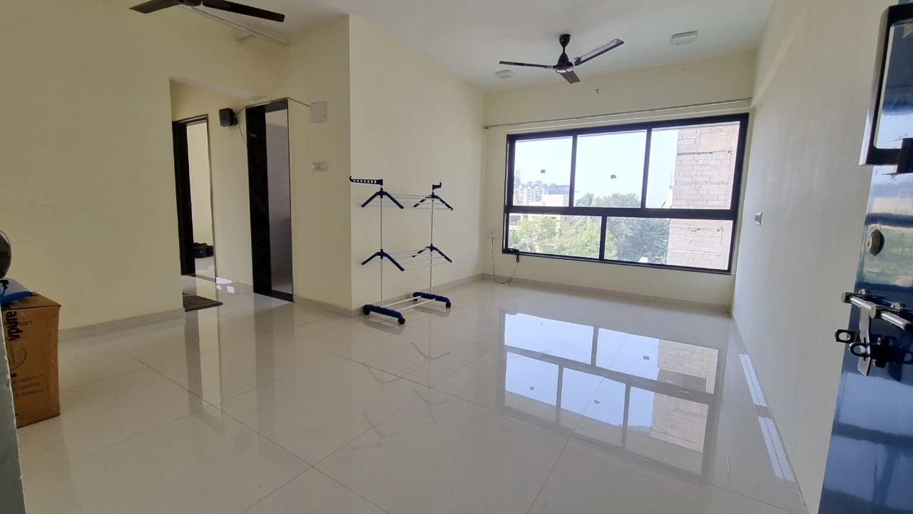 2 BHK Flat for Rent in DGS Sheetal Dharamraj Tower, Malad West