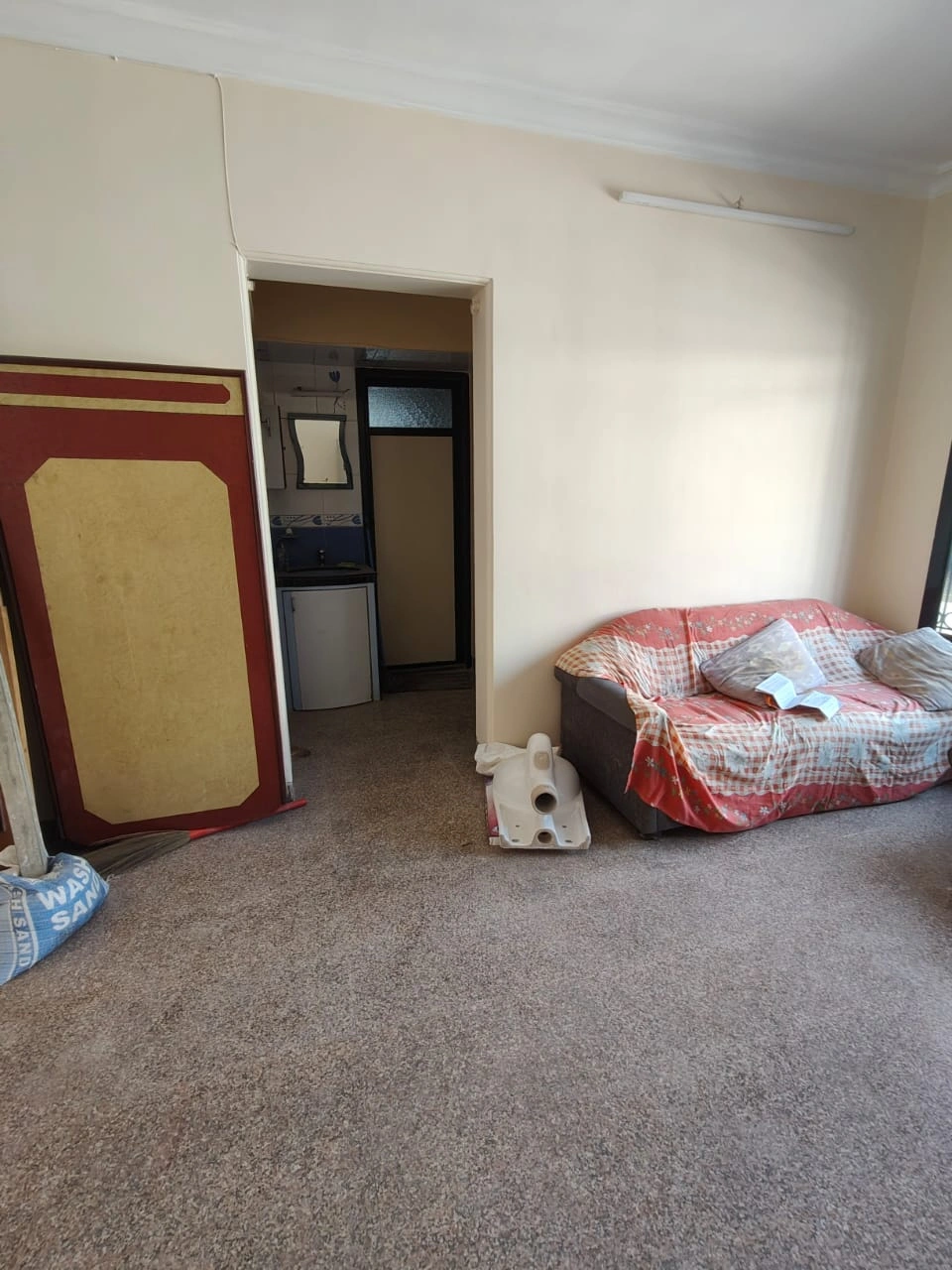 2 BHK Flat for Rent in Vrindavan Apartment , Goregaon East