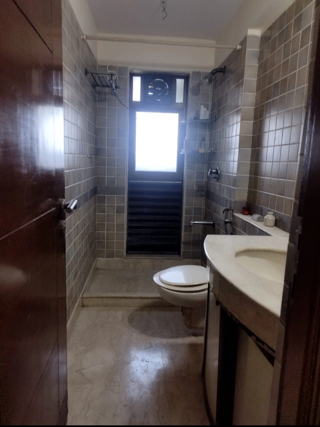 2 BHK Flat for Rent in Celestia Heights, Malad West