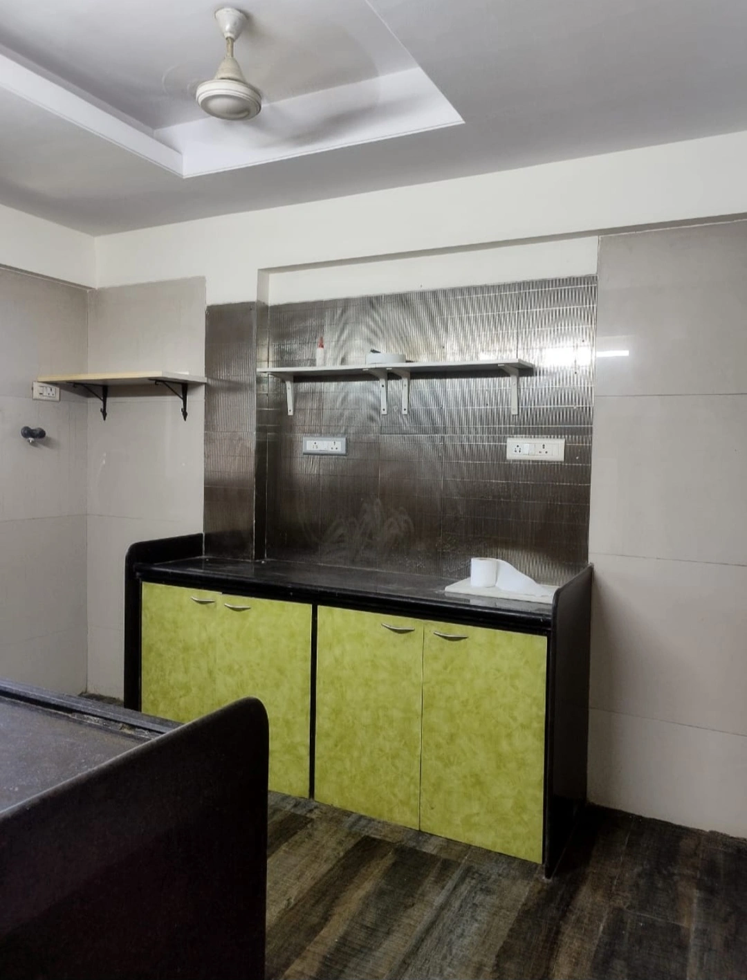 2 BHK Flat for Rent in Celestia Heights, Malad West