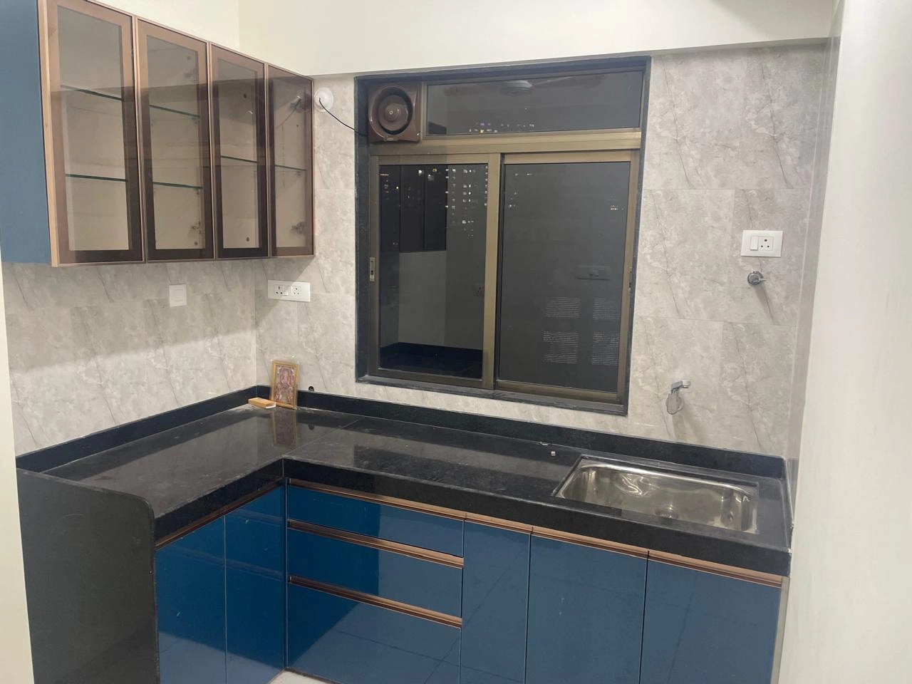 2 BHK Flat for Rent in Sukhada Apartment , Goregaon East