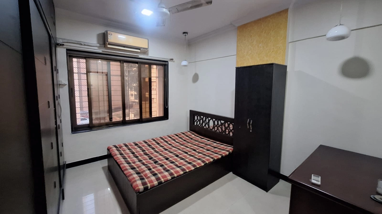 2 BHK Flat for Rent in Keshav Shrusti Society, Malad West