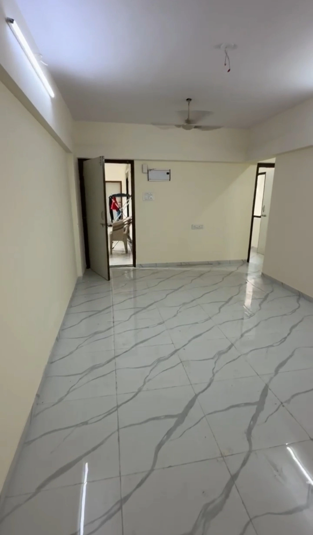 1 BHK Flat for Rent in Near DN Nagar Metro Station, Andheri West