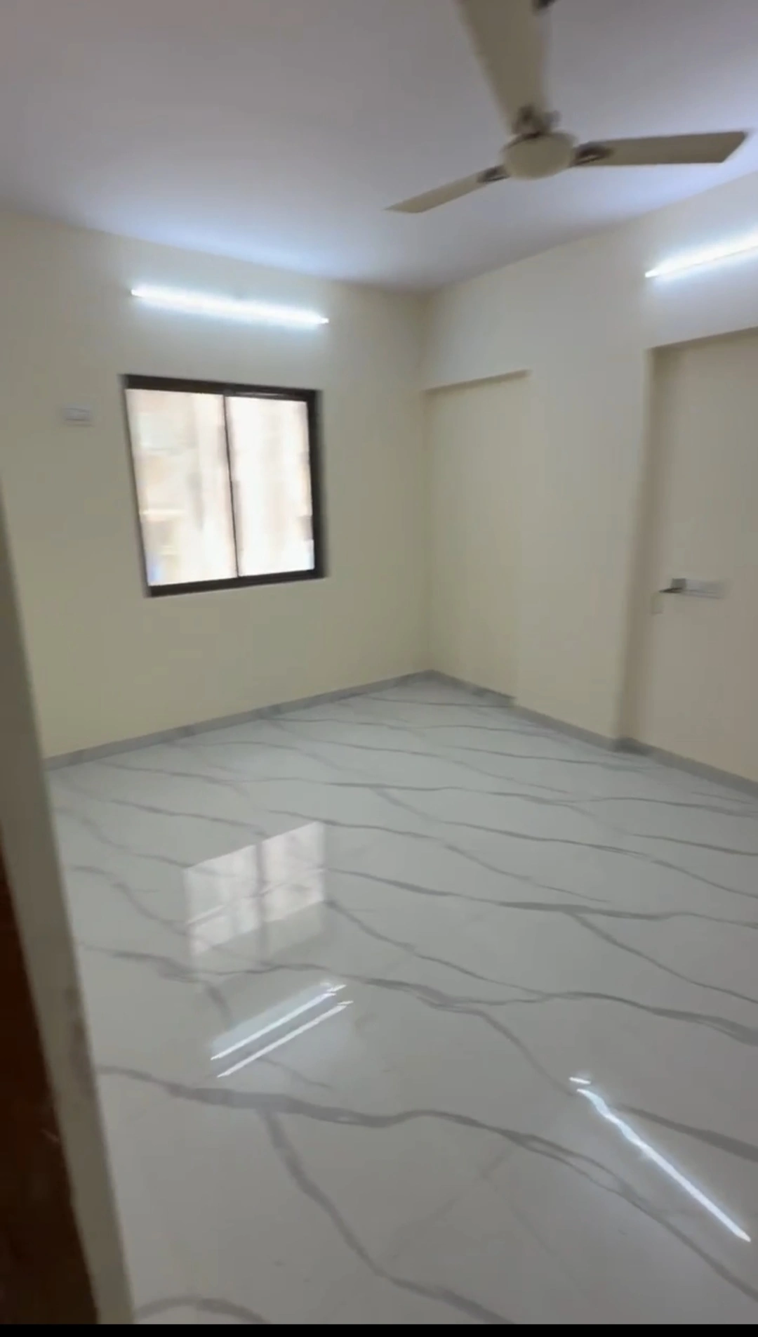 1 BHK Flat for Rent in Near DN Nagar Metro Station, Andheri West