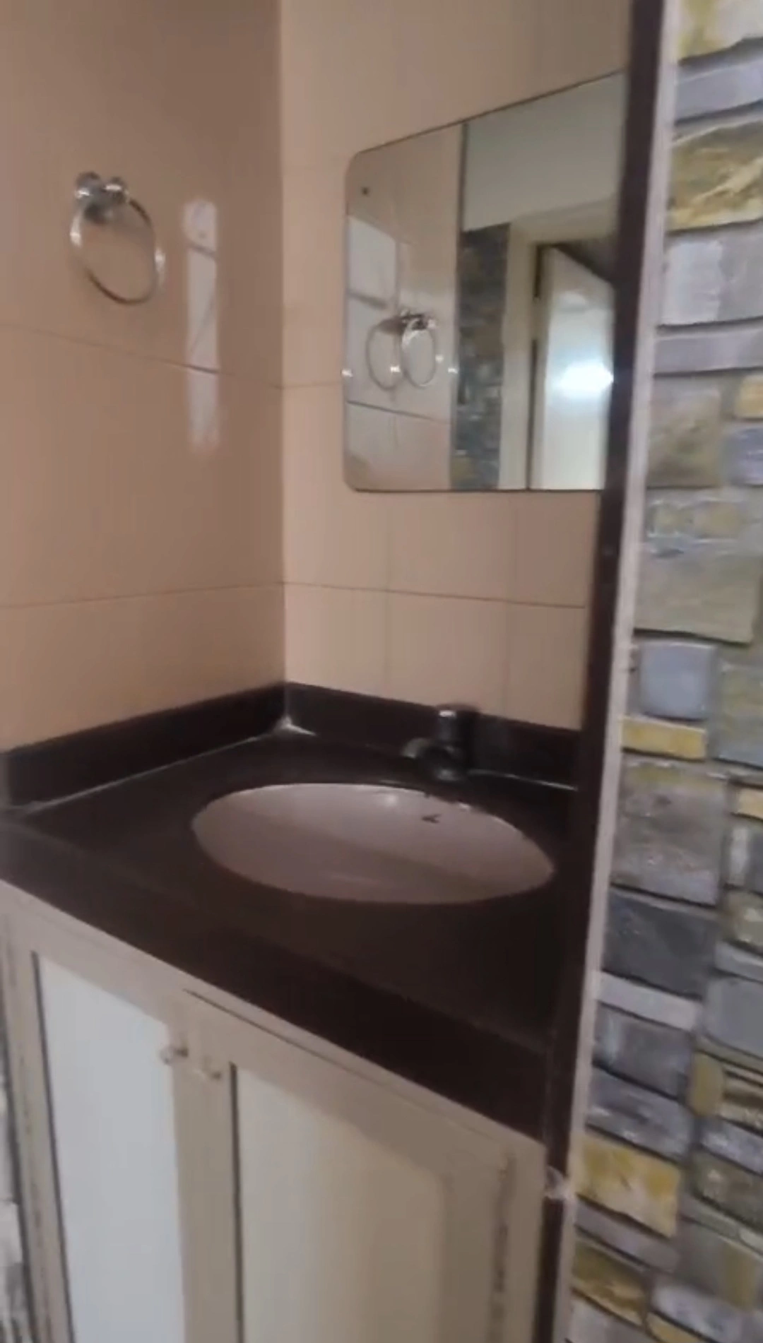 2 BHK Flat for Rent in Shiv Parvati Complex , Malad West