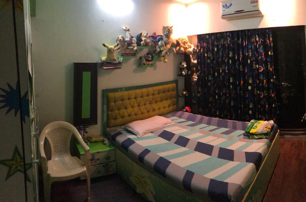 2 BHK Flat for Sale in sethia link view, Goregaon West