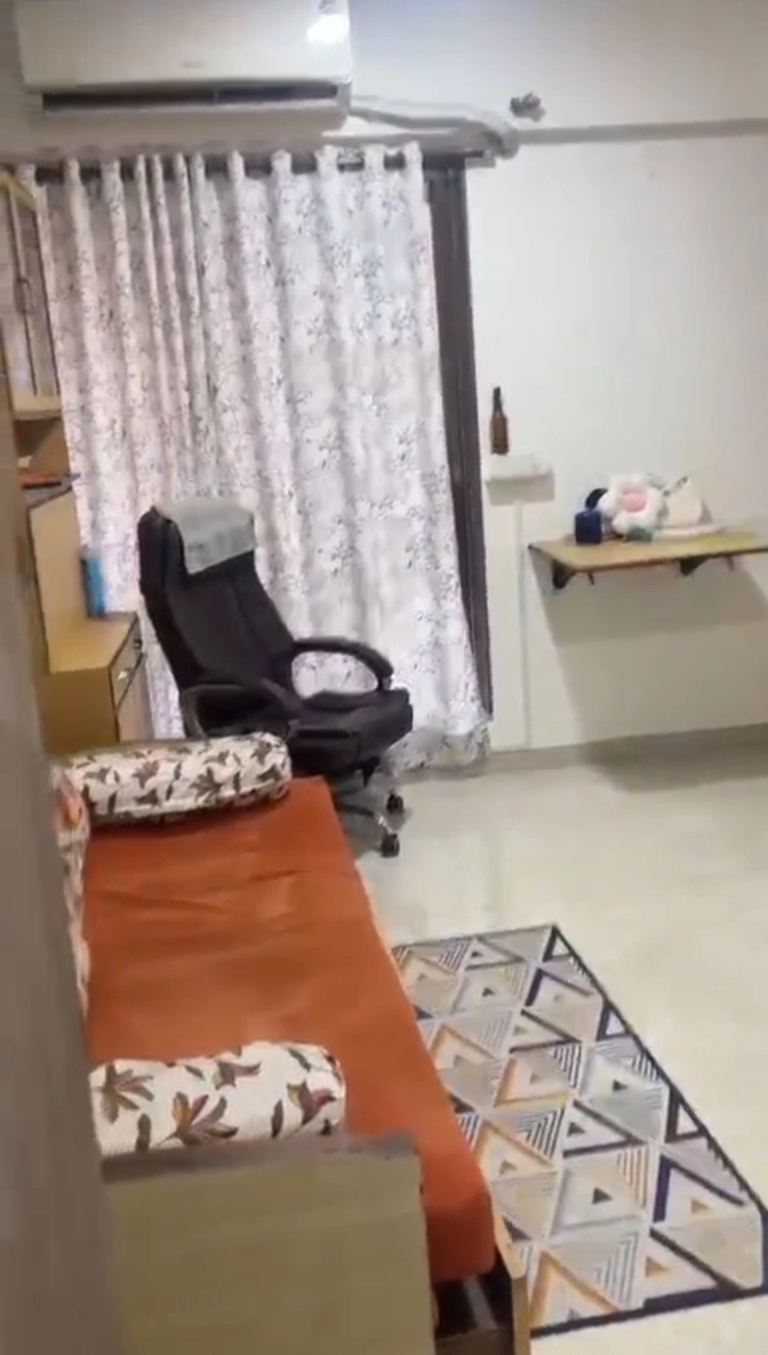 2 BHK Flat for Rent in Ambivali Tower, Andheri West